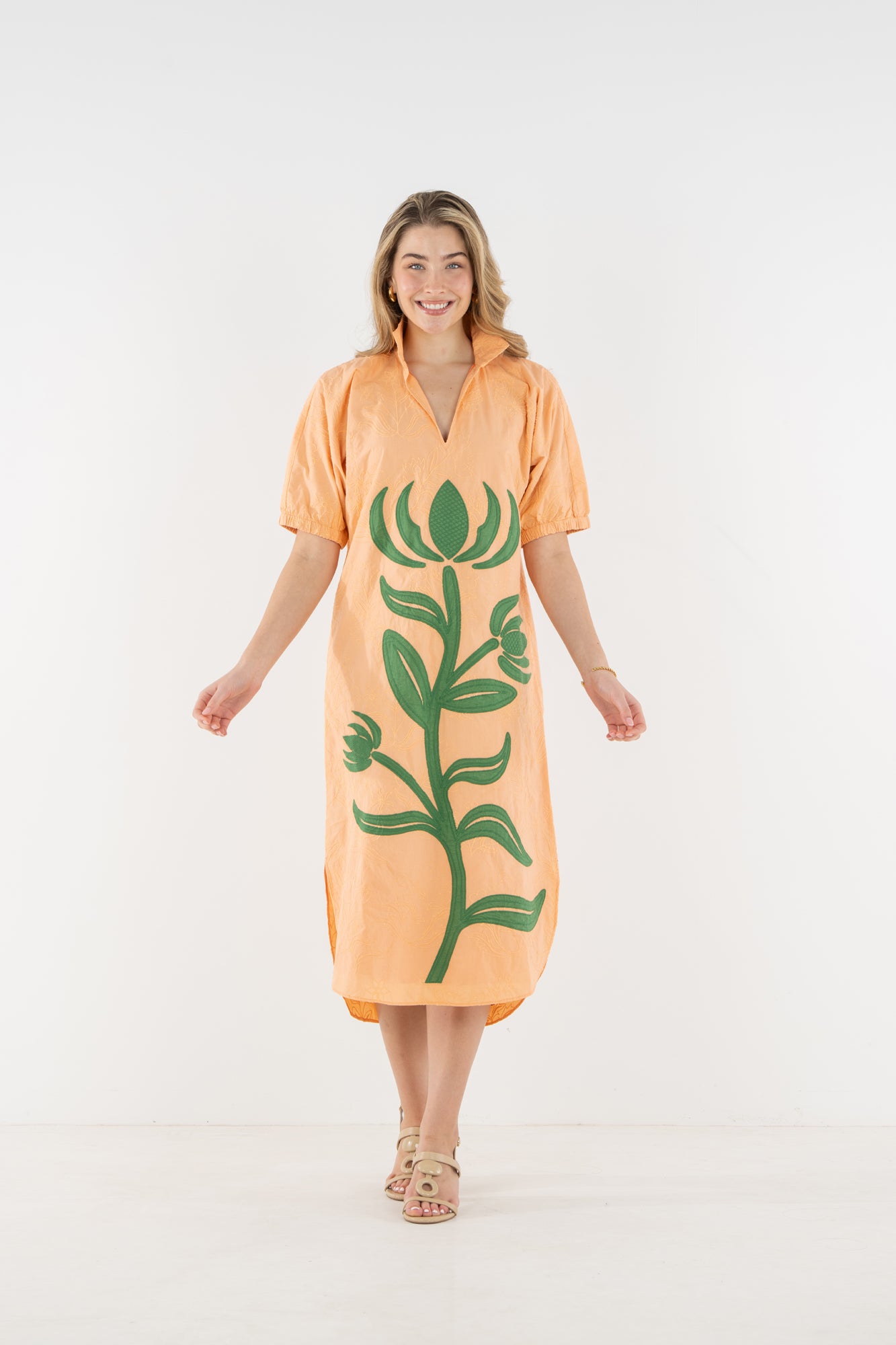 Poppy Caftan in Peach Chai – Emily McCarthy
