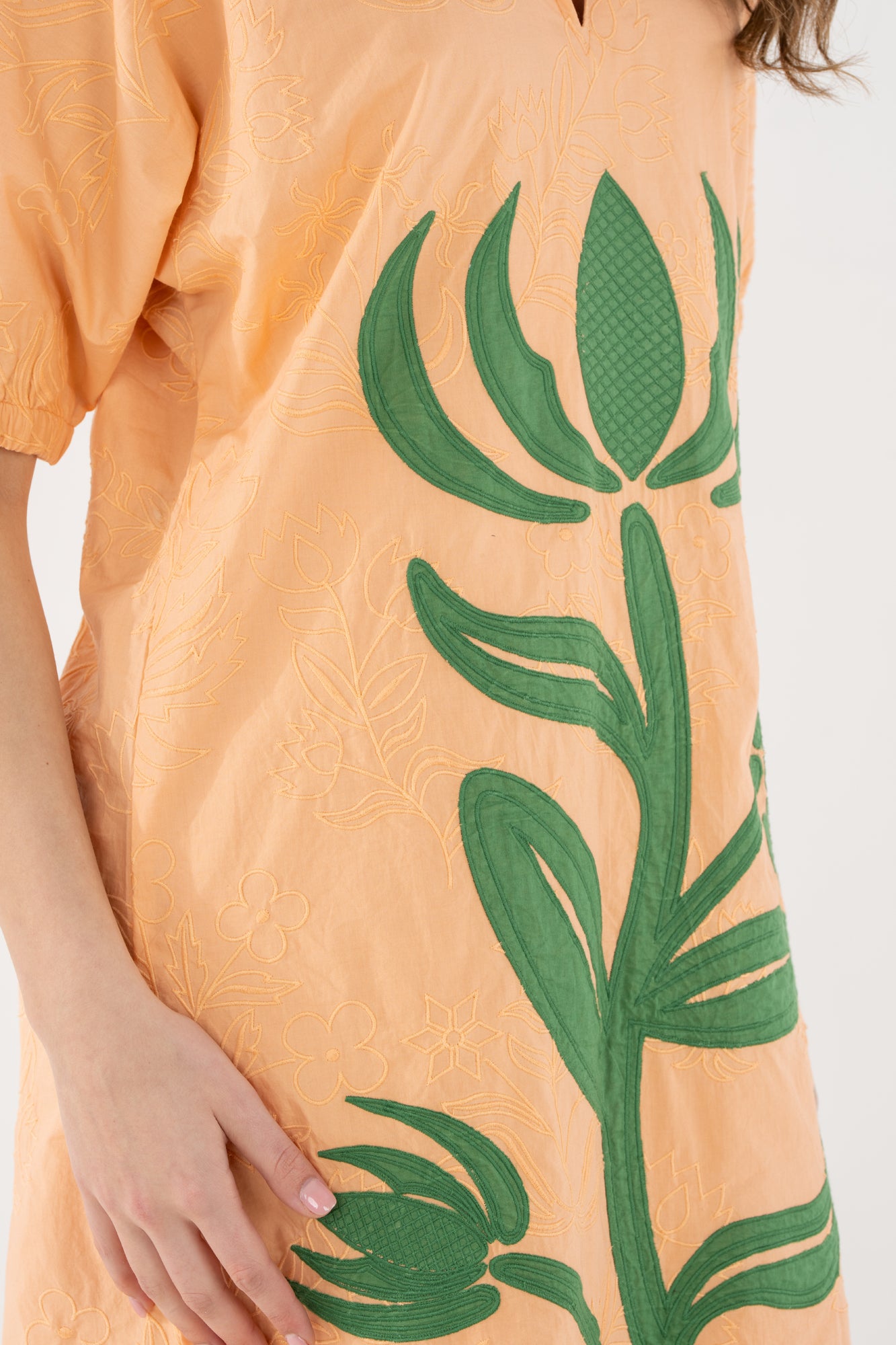 Poppy Caftan in Peach Chai – Emily McCarthy