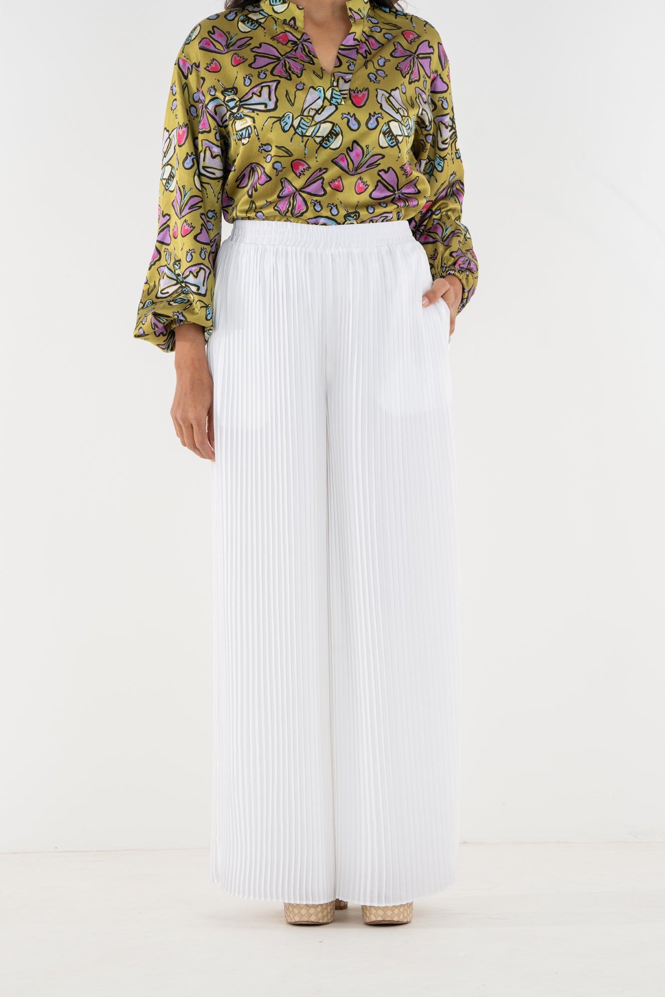 Pleated Pant in Floral Prism – Emily McCarthy