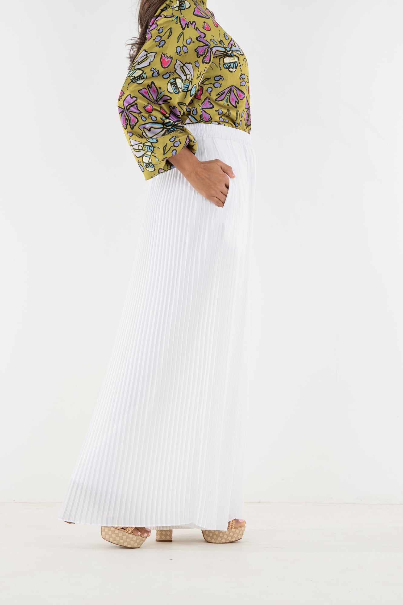 Pleated Pant in Floral Prism – Emily McCarthy