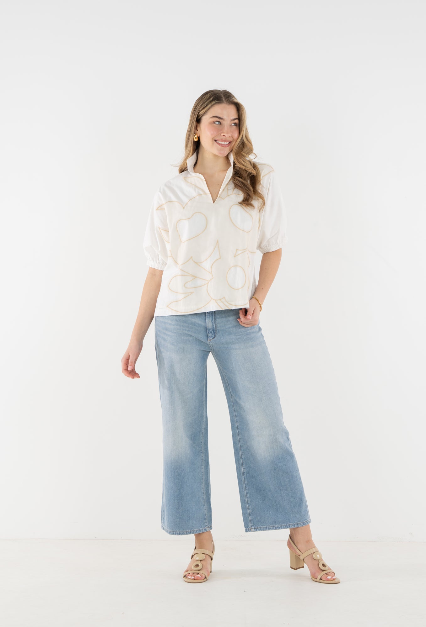 Poppy Top in Beige Bloom – Emily McCarthy