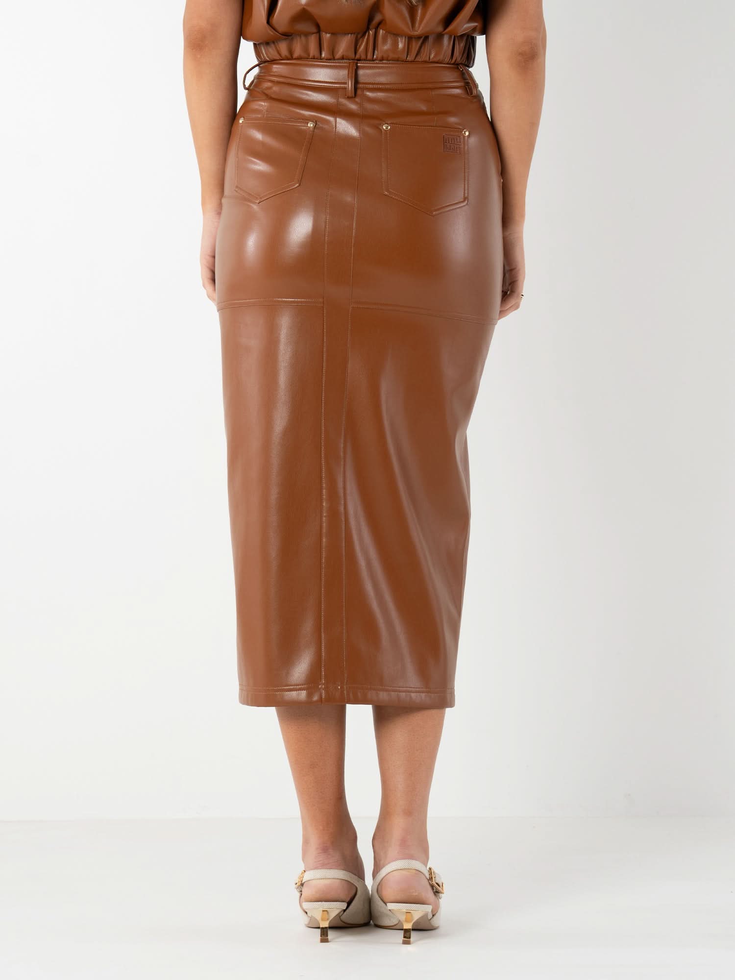 Pencil Skirt in Mocha – Emily McCarthy