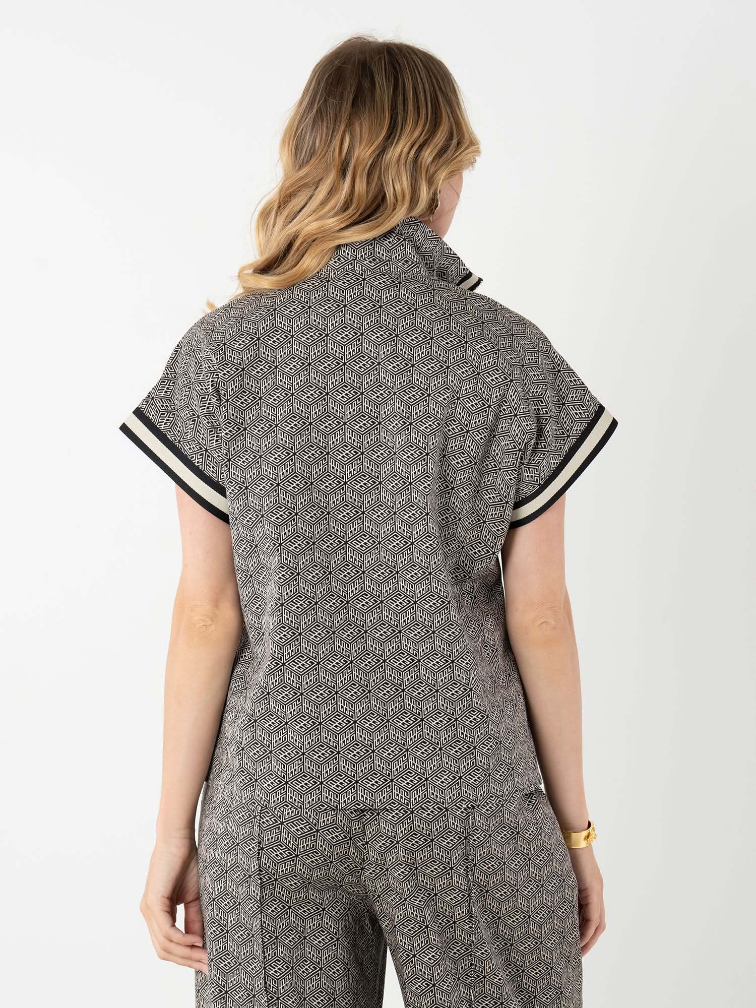 Poppy Pullover in Black Tonal Monogram – Emily McCarthy