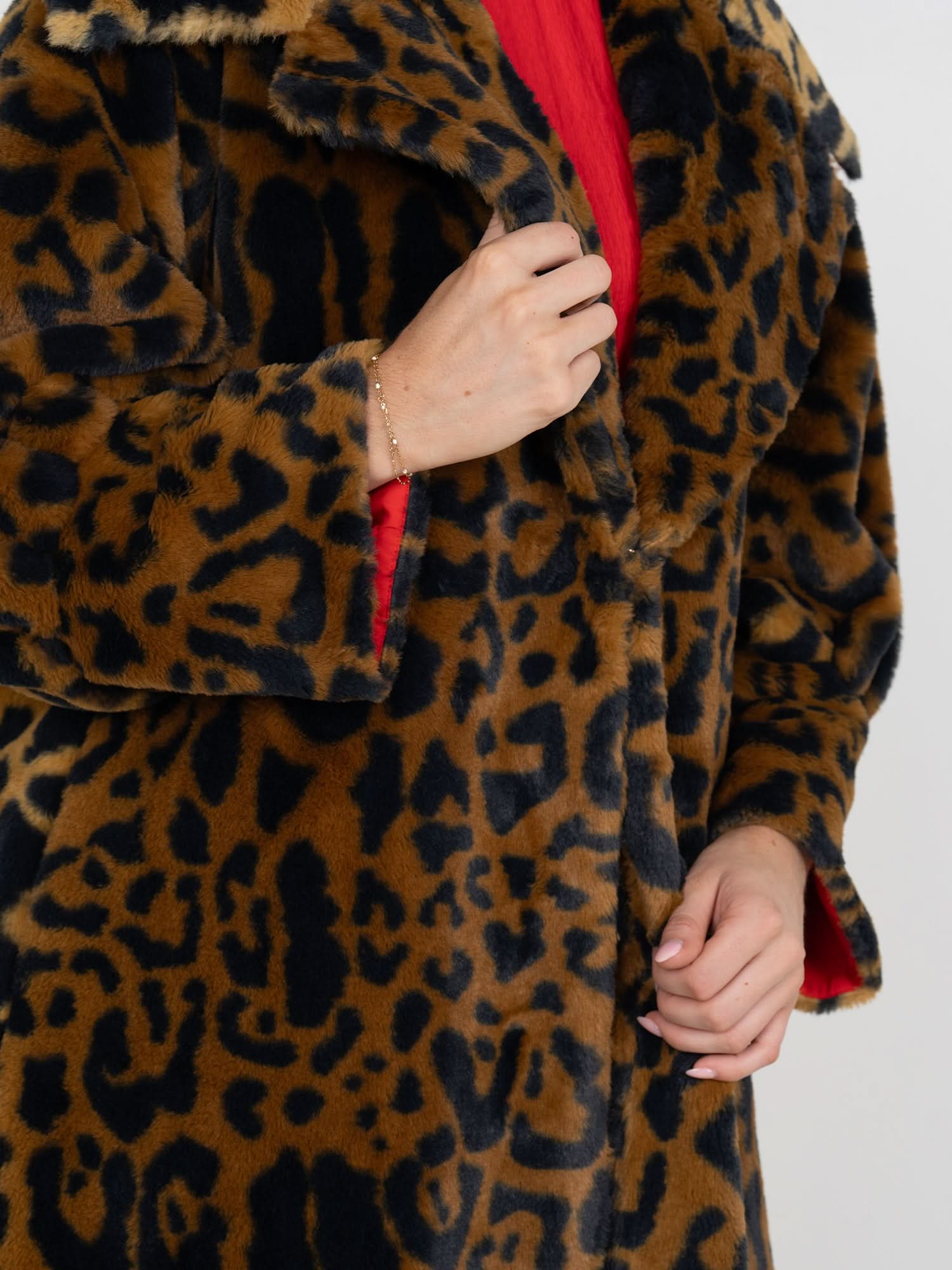Manhattan Coat in Lady Leopard – Emily McCarthy