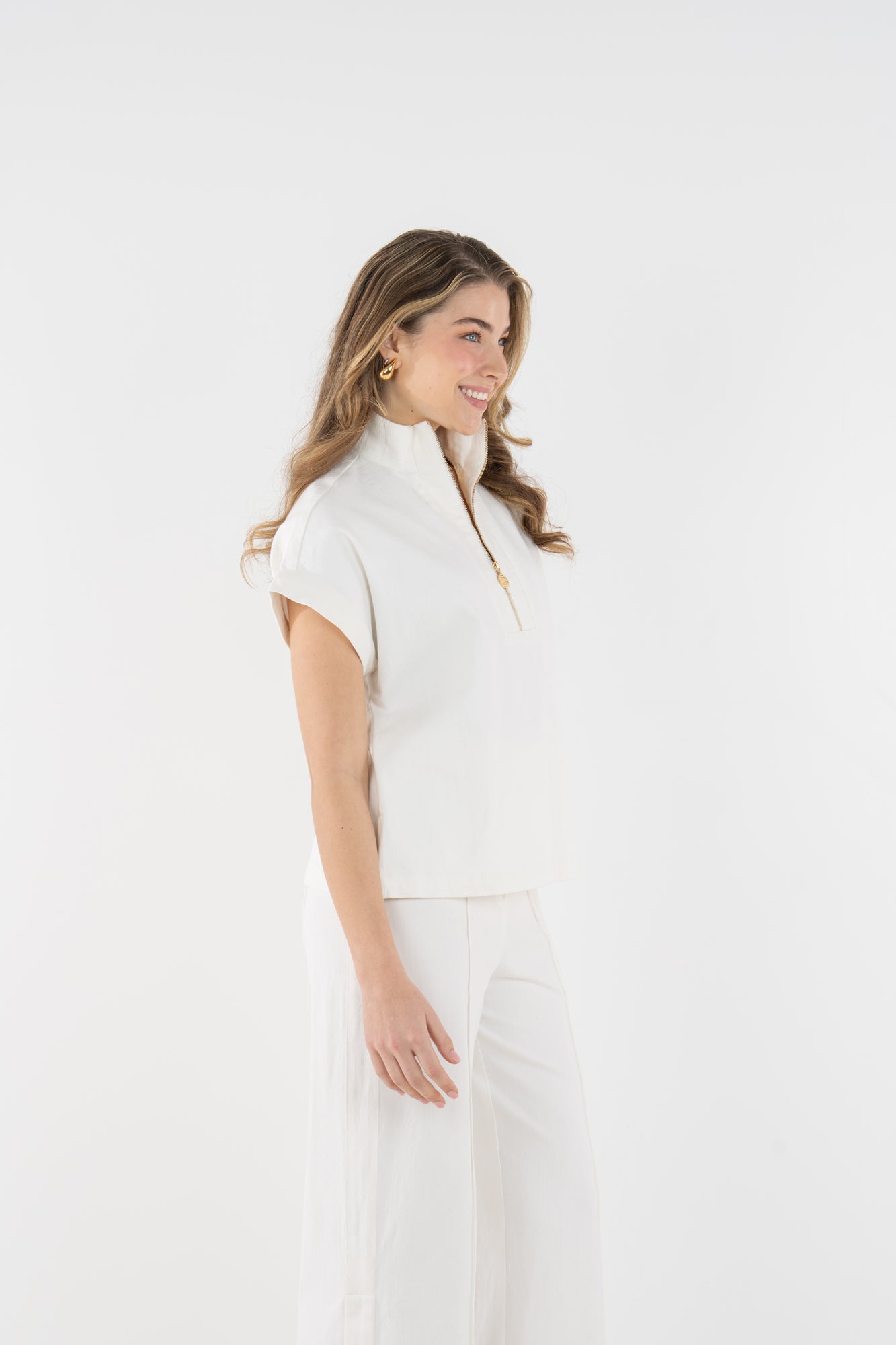 Poppy Pullover in Gardenia Denim – Emily McCarthy
