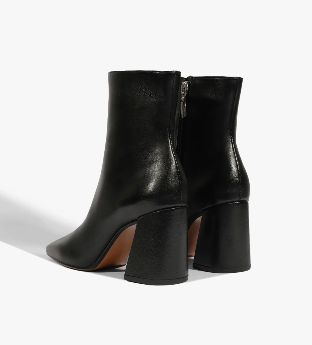 Leia Bottie - Black