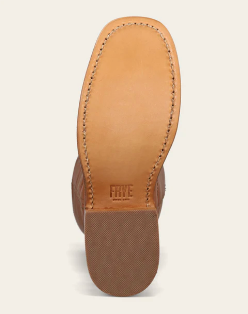 Campus 14L - Saddle
