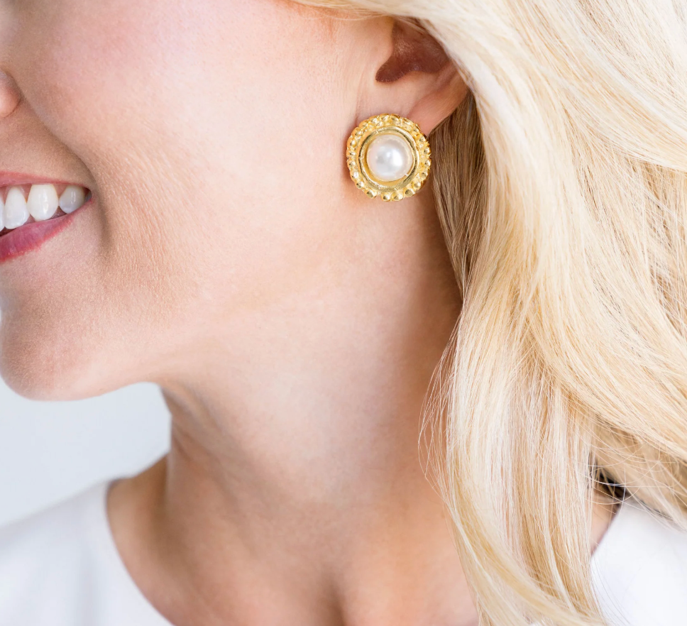 Dotted Pearl Earrings