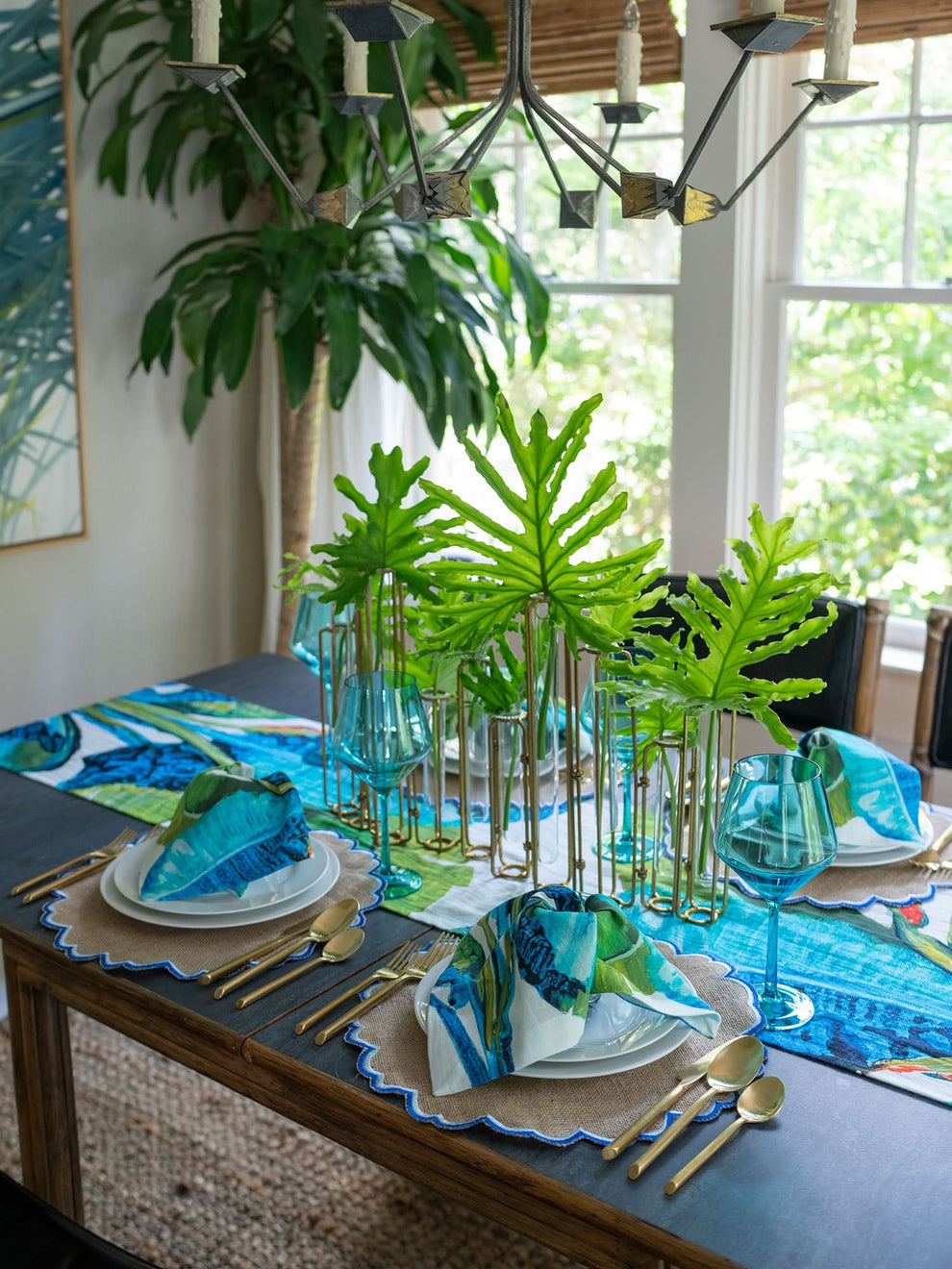 Bellamy Palm Dinner Napkins main image 1