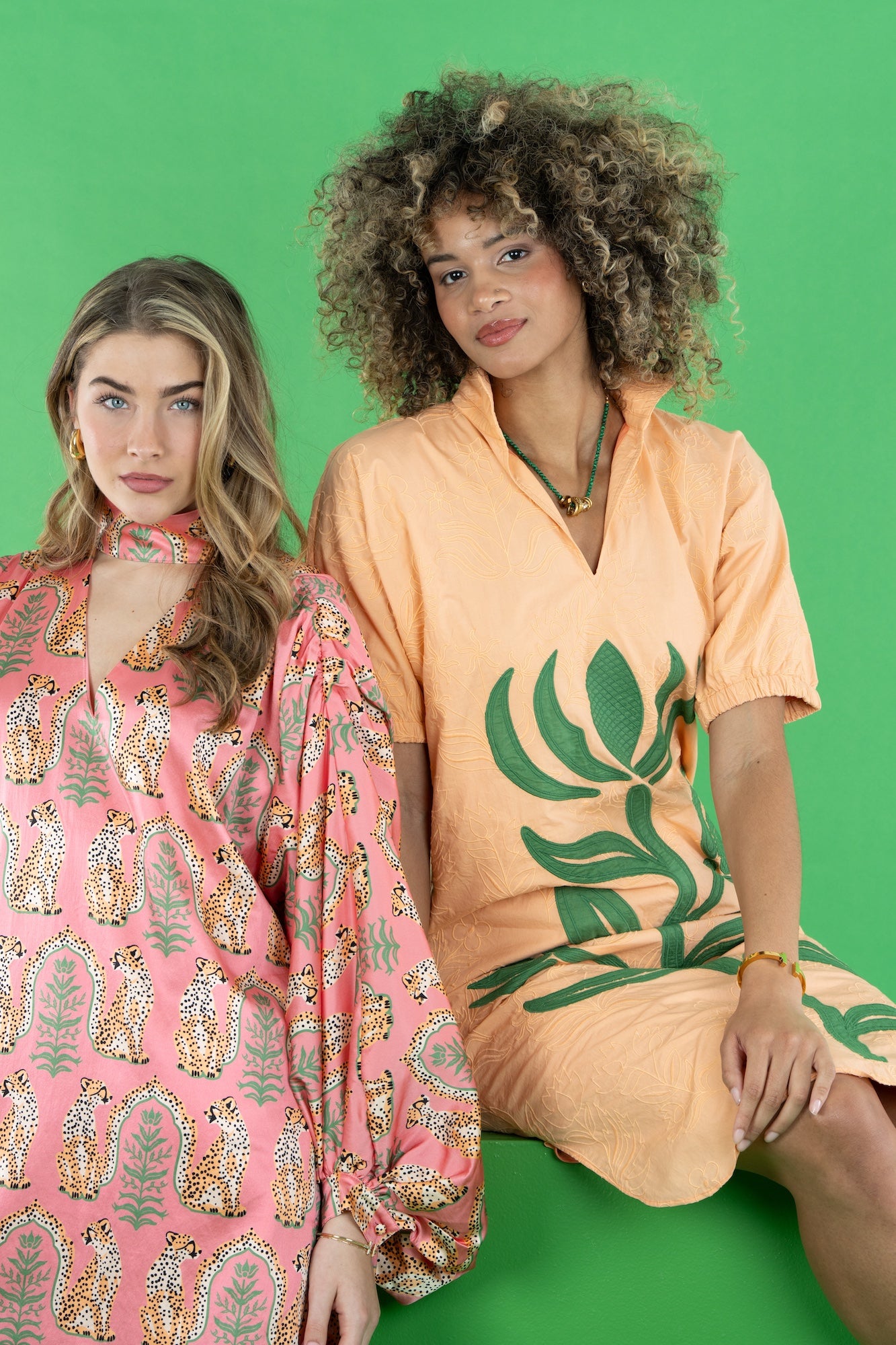 Poppy Caftan in Peach Chai – Emily McCarthy