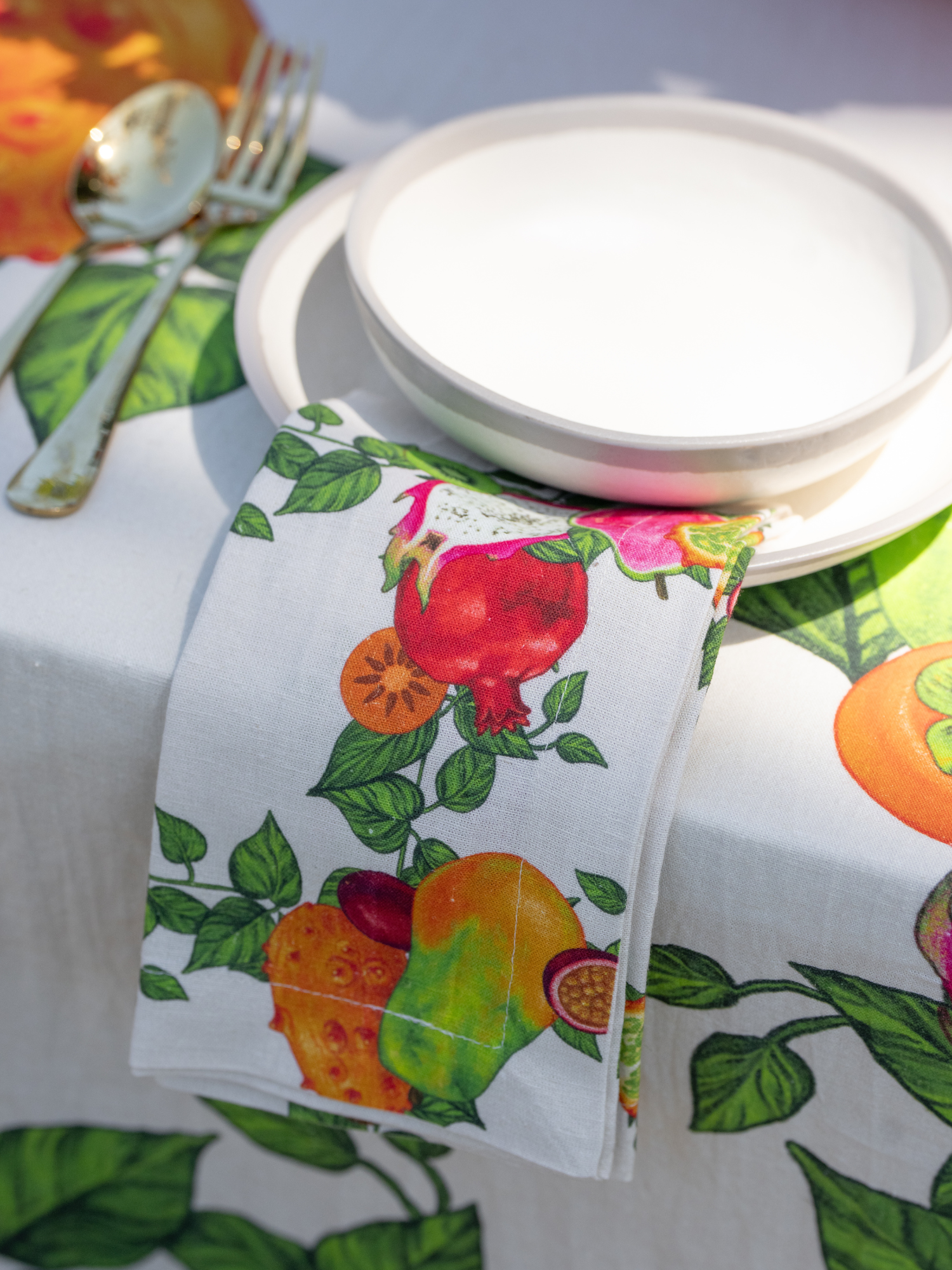 Trellis Grove Table Cloth